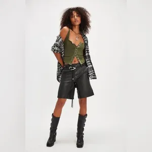 Free People Distressed Black Vegan Leather Longline Boyfriend Shorts 25,27 NEW