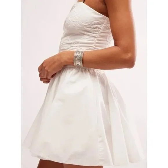 FREE PEOPLE NWT Gaia Skirt / Optic White - XS