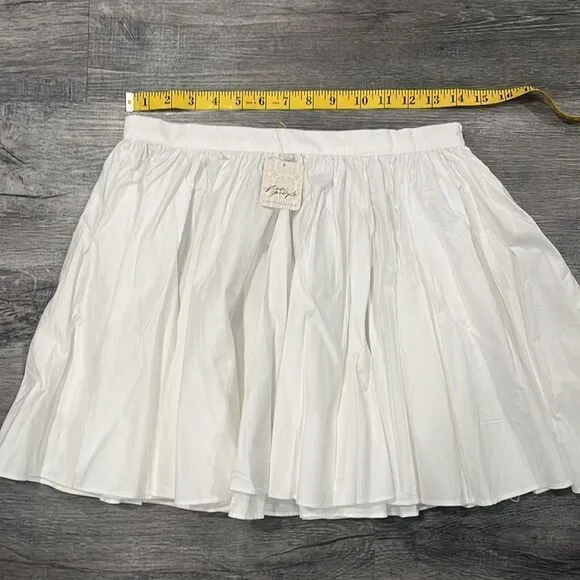 FREE PEOPLE NWT Gaia Skirt / Optic White - XS