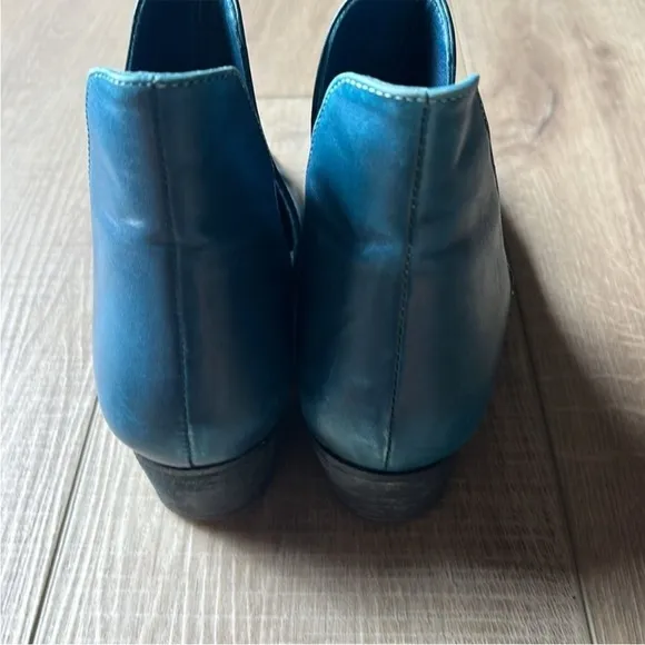 Free People Blue Charm Double V Ankle Boots US 6.5