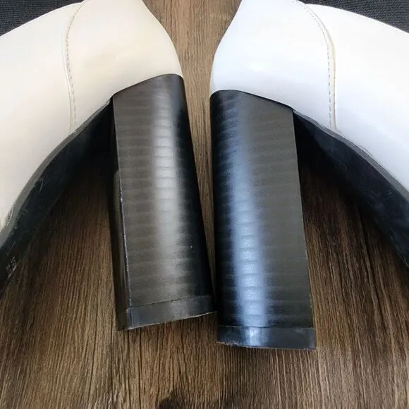 French Connection Vegan Leather Heeled Boots Ivory Black Pull On Size 8