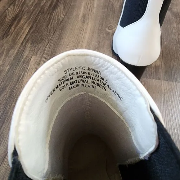 French Connection Vegan Leather Heeled Boots Ivory Black Pull On Size 8