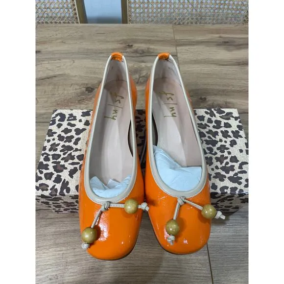 French Sole/New York Rumba Slip On Flats Orange Naplak Size 7 NIB Elegant Sleek