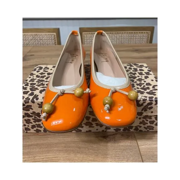 French Sole/New York Rumba Slip On Flats Orange Naplak Size 7 NIB Elegant Sleek