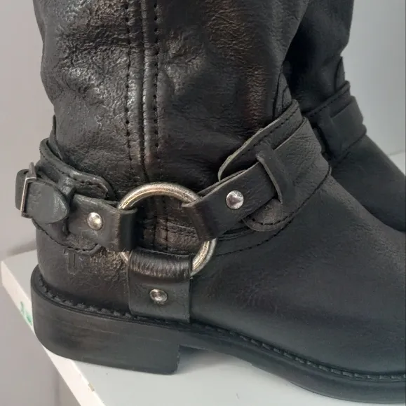 Frye Black Combat Boots with Mid-Calf Height and Rugged DesignFrye Harness Boots