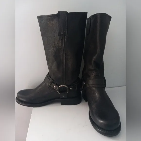 Frye Black Combat Boots with Mid-Calf Height and Rugged DesignFrye Harness Boots