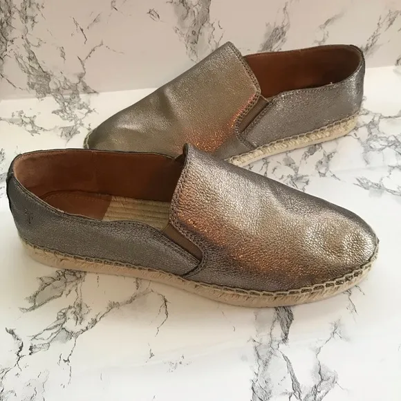 Frye Isbel Espadrilles metallic leather 9 bronze flat comfort