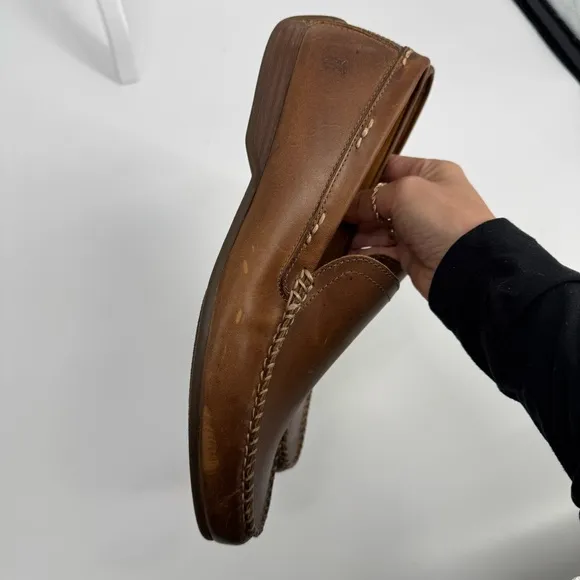 Frye Lewis Venetian Loafers in Tan