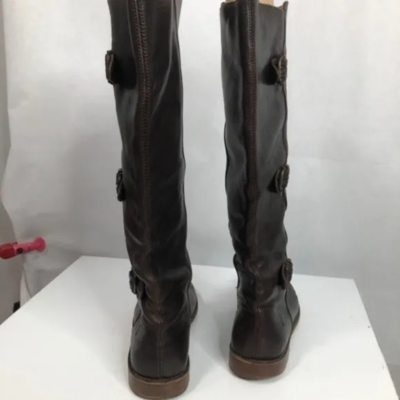 𝅺Frye tall brown boots