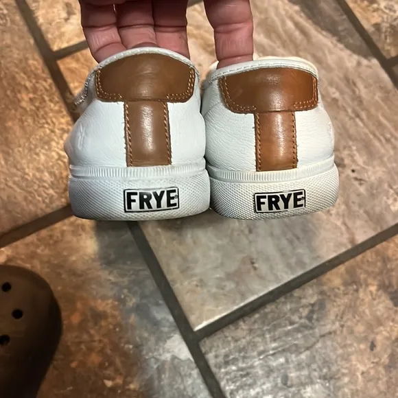 FRYE Women's Gia White Low Top Lace Leather Sneakers