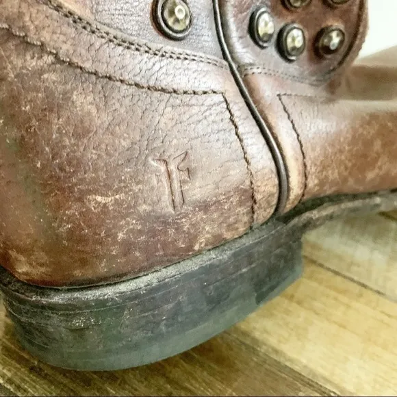 Frye Wyatt Disc Distressed Leather Boots