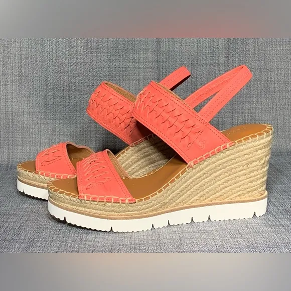 Gentle Souls Elyssa Two-Band Braid Coral Wedge Heel Sandals Size 10M