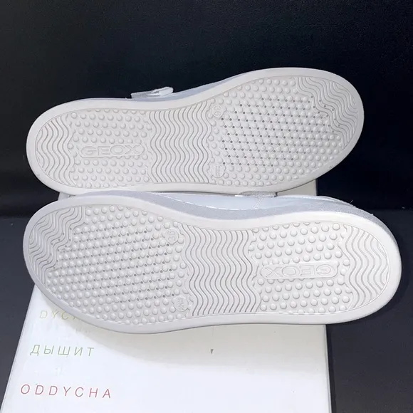 Geox Respira Nashik White &amp; Gold size EU36 4 US sneakers