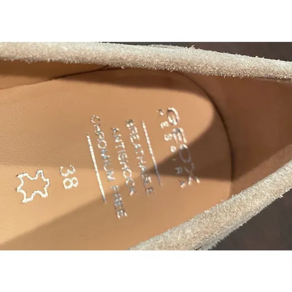 Geox Women’s Beige Loafers, Size 38 or 7.5