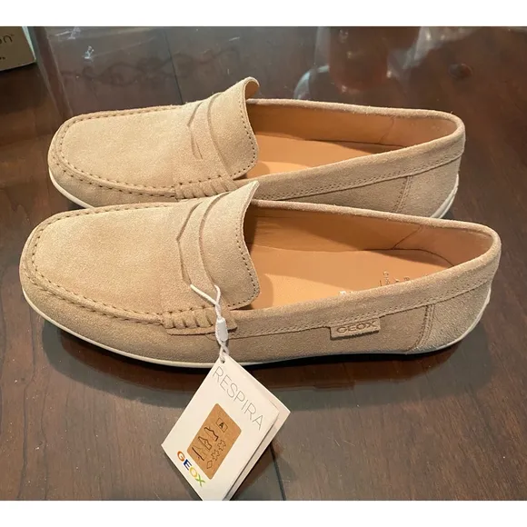 Geox Women’s Beige Loafers, Size 38 or 7.5