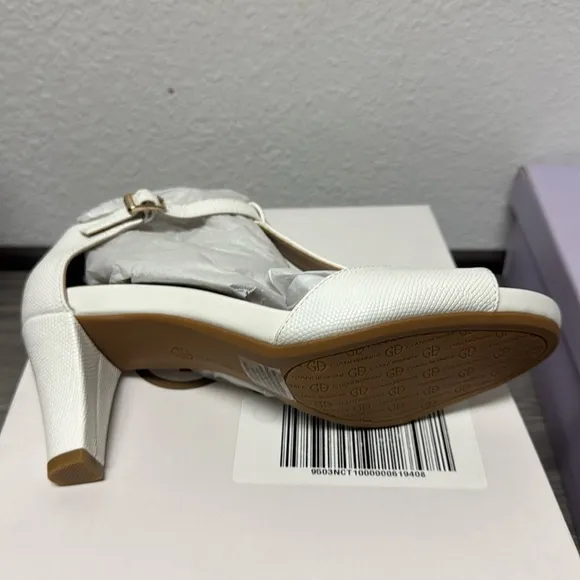 Giani Bernini Claraa Memory Foam Dress Sandals