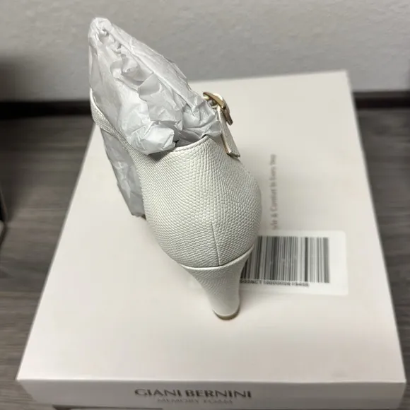 Giani Bernini Claraa Memory Foam Dress Sandals