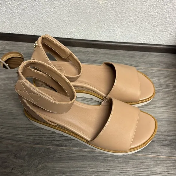 Giani Bernini Women's Constancia Ankle Strap Wedge Sandals