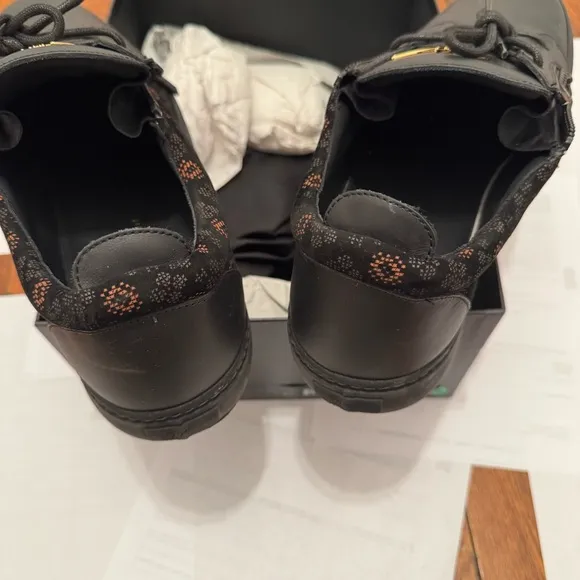 Giuseppe Zanotti Black Sneakers Sleek Urban Design