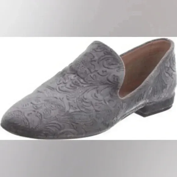 Gray Loaffers Women's Made in Italy Size 8