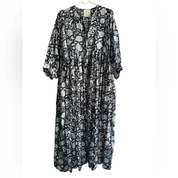 GUADALUPE TUCKERNUCK 100% Cotton Black and White Floral Women's Dress Size L