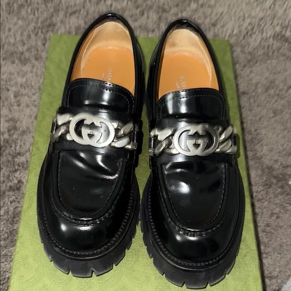 Gucci Green Women’s leather loafers