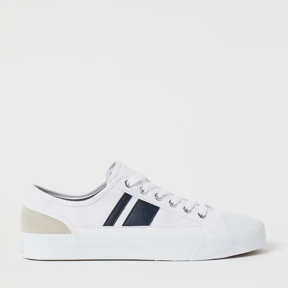 H&amp;M White and Black Sneakers with Minimalist Design