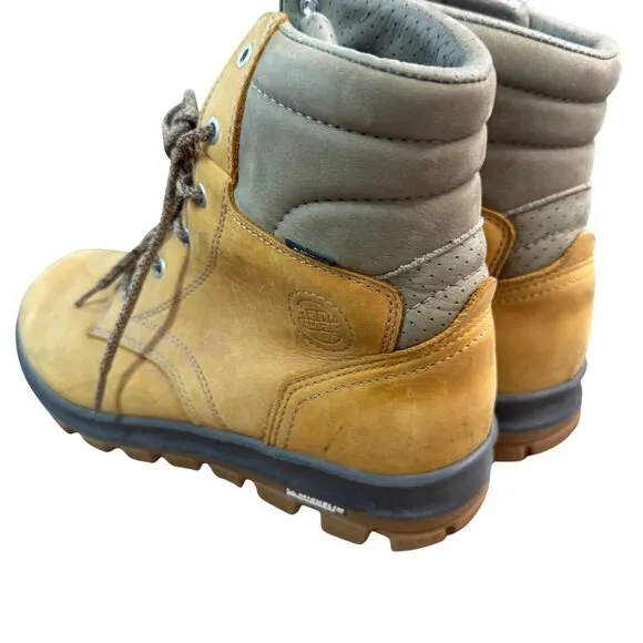 Hanwag Men's Leather Hiking Boots Size 9.5 US Michelin Sole Padded Collar.