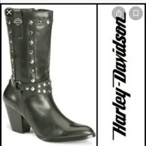 Harley-Davidson ladies strut leather Boots 12&quot; height size 8.5