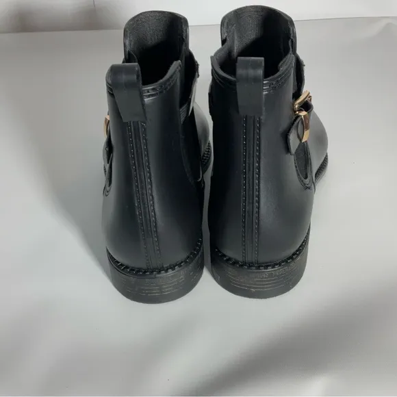 Henry Ferrera Marsala Women’s Black Gem Embellished Short Rain Boots Size 8.