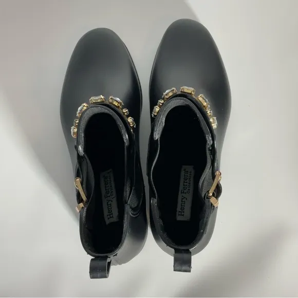 Henry Ferrera Marsala Women’s Black Gem Embellished Short Rain Boots Size 8.