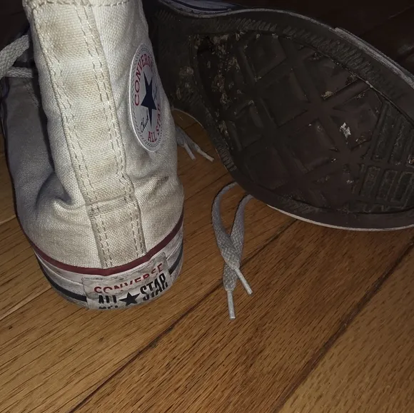 High-Top Converse Sneakers White Or Pink Mens 6 Women's 8 Used Loved