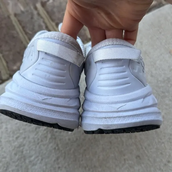 Hoka Bondi SR Sneakers Size 7
