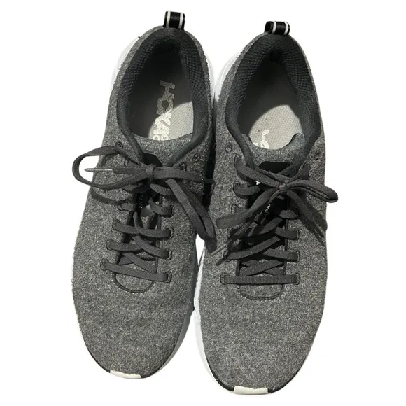 HOKA MEN'S Hupana Flow Wool Versatile Sneakers Size 9.5 Dark Grey