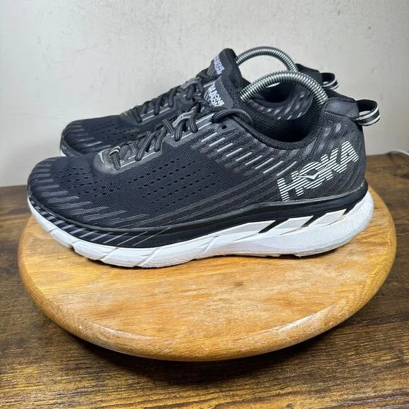 Hoka One One Clifton 5 Black White Men's Size 10.5 Shoes Sneakers 1093755 BWHT‎