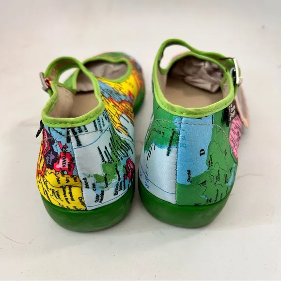 HOT CHOCOLATE Bon Voyage Women Mary Jane Globe Print Flats Size 40 us 10 NWT