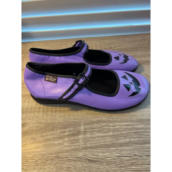Hot Chocolate Design Chocolaticas: Halloween Flats: Purple Women's Size 39 8.5