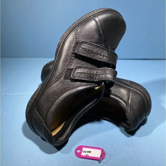 hotter womens &quot;leap&quot; leather hook and loop adjustible loafers. Size 5