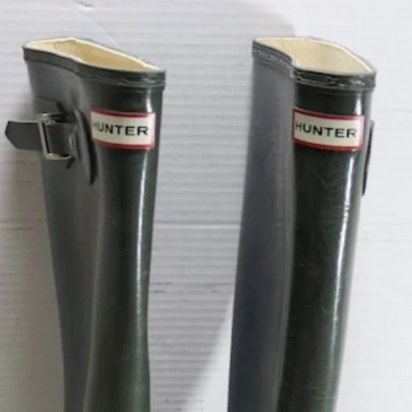 Hunter Women's Green Rain Boots Size 8