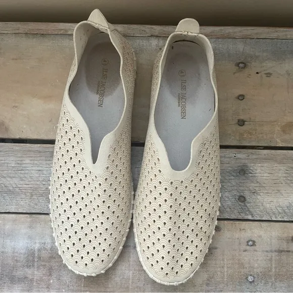 ILSE JACOBSEN HORNBAEK Women's Tulip 139 Flat | Slip-On | SZ 10