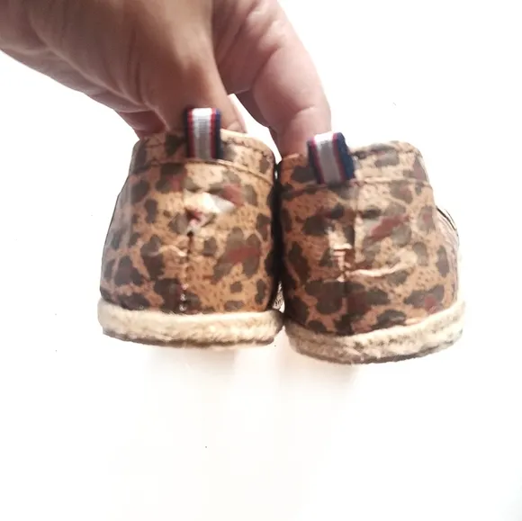 Jack V Espadrilles Leopard Slip on loafers Size 7