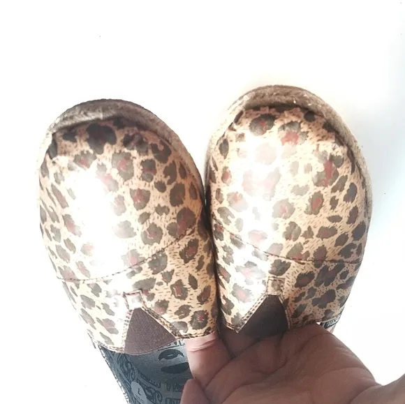 Jack V Espadrilles Leopard Slip on loafers Size 7