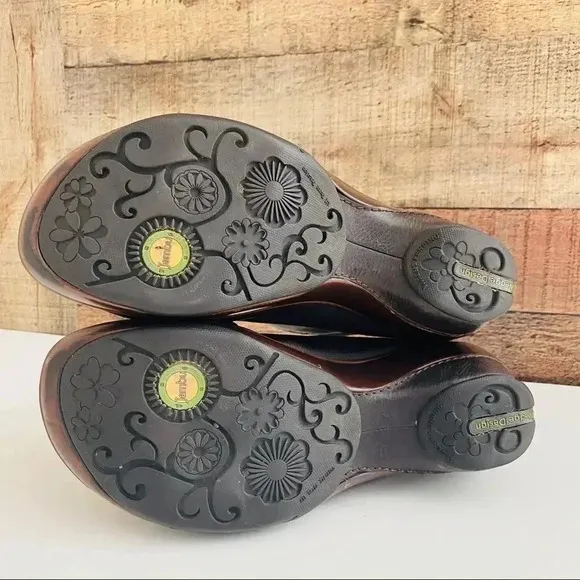 Jambu Esmeralda Vegan Leather Boots