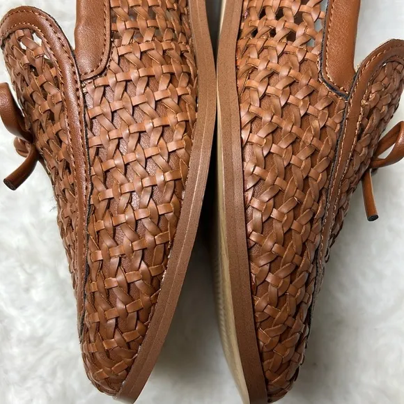 JCREW Woven Bow Loafer Flat Women 7.5 Vegan Leather Preppy Career Classic Cognac