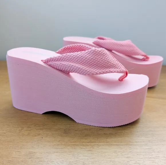 Jeffrey Campbell Wavin Platform Wedge Thong Sandals Chunky