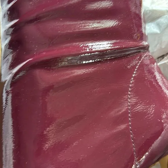 Jessica Simpson BERRILICIOUS BURGUNDY Crinkled boot size 9