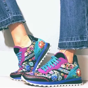 Johnny Was Keya Colorful Embroidered Leather Suede Lace Up Sneakers Size 8.5