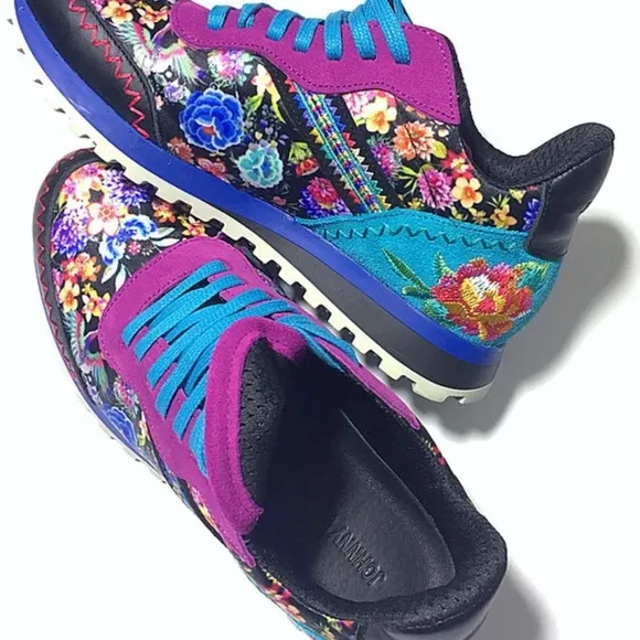 Johnny Was Keya Colorful Embroidered Leather Suede Lace Up Sneakers Size 8.5