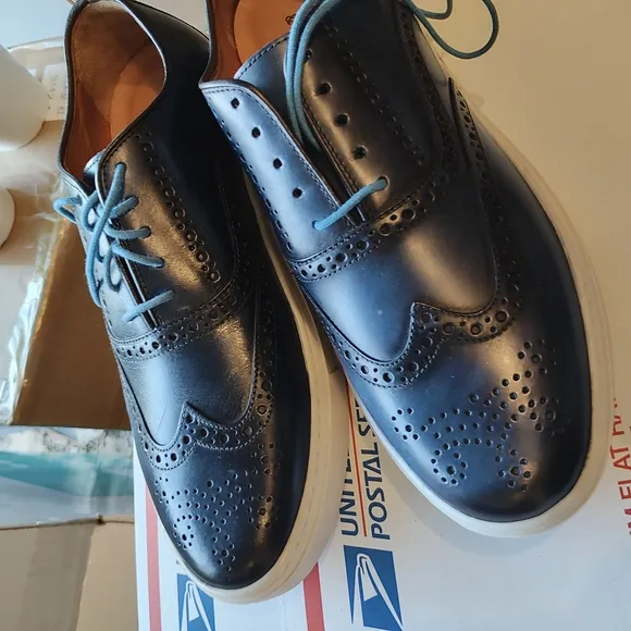 Johnston &amp; Murphy Blue Leather Sneakers with Brogue Detailing
