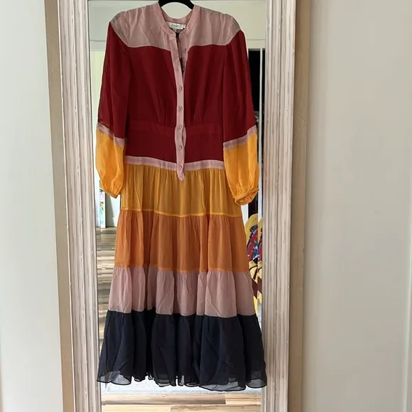Joie 100% Silk Maxi Dress Size Small‎ NWT